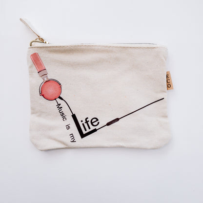 Budget Girl Accessory Pouch